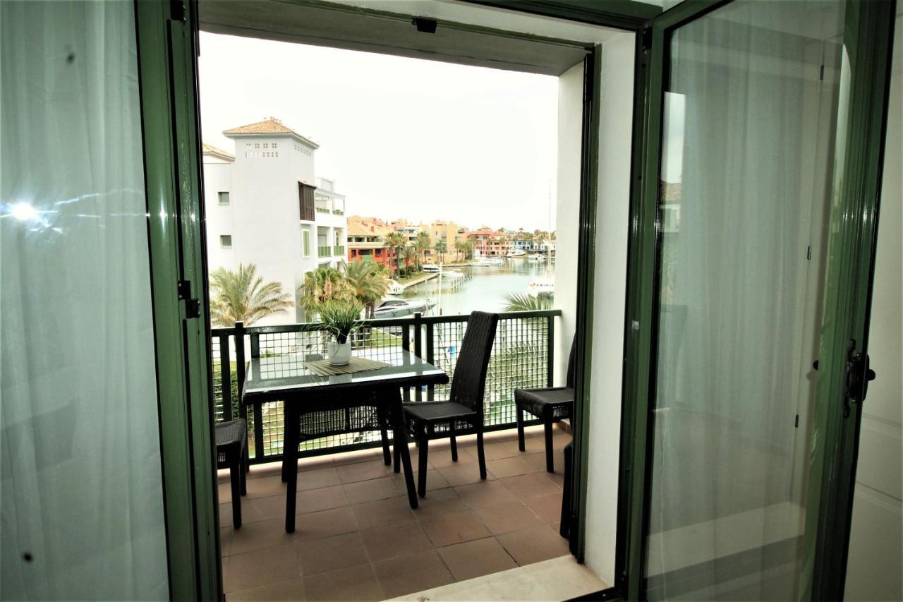 דירות New View Sotogrande Marina - Jungla Del Loro מראה חיצוני תמונה