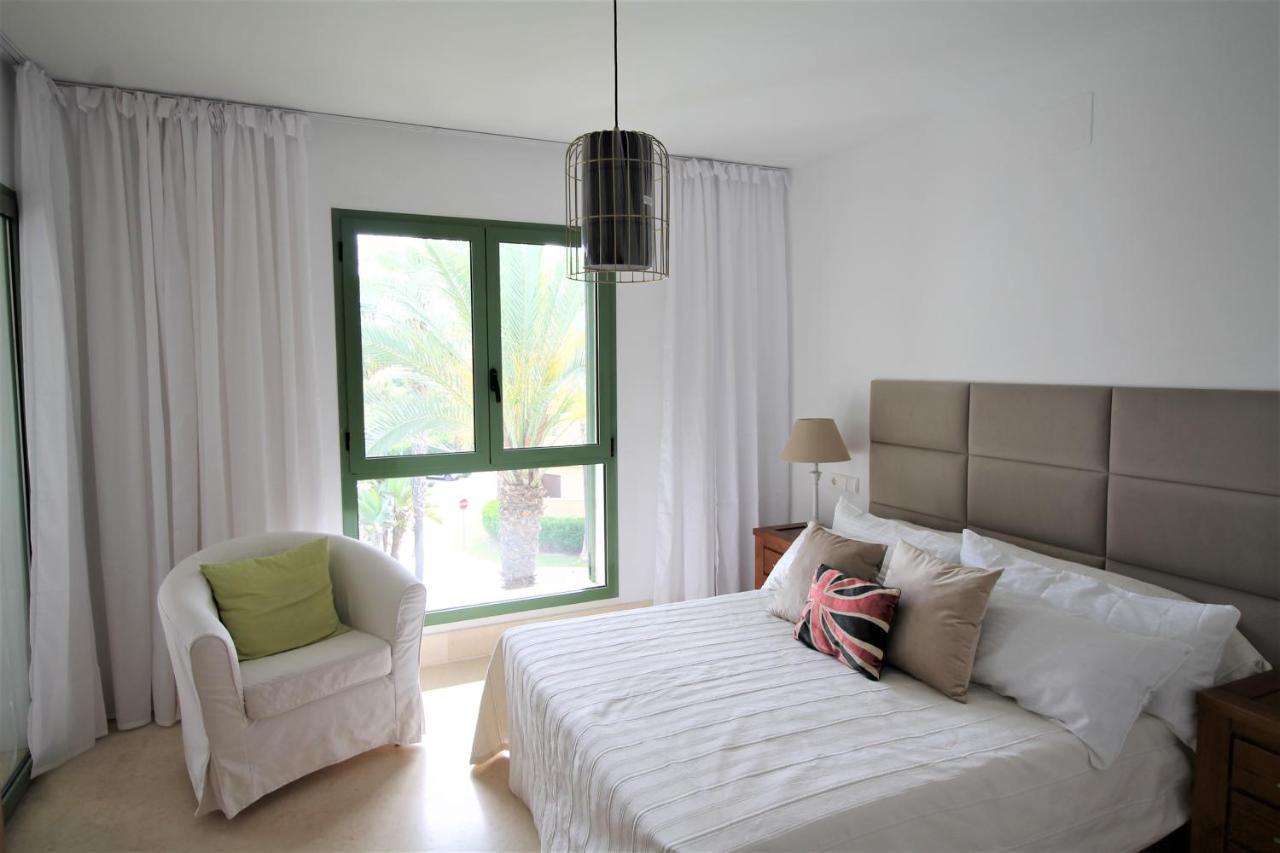 דירות New View Sotogrande Marina - Jungla Del Loro מראה חיצוני תמונה