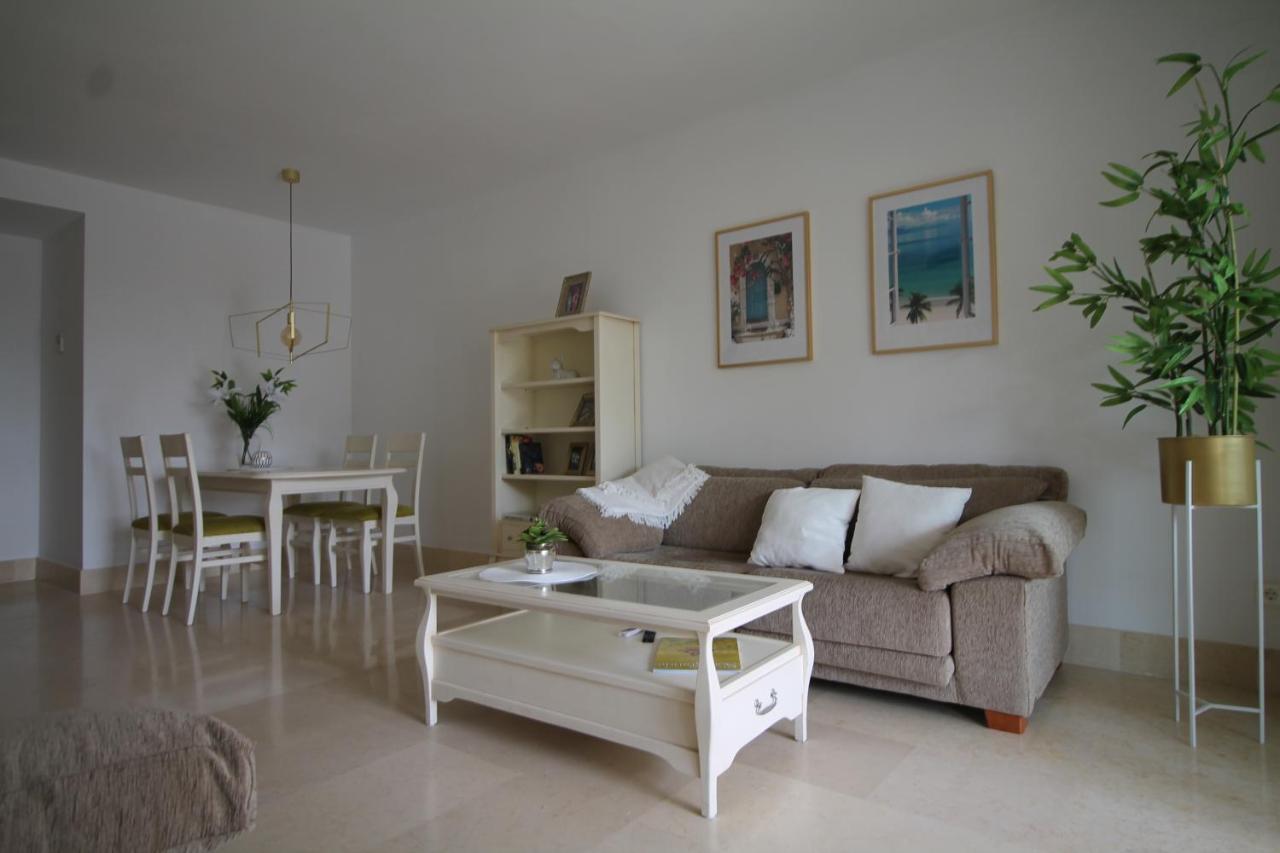 דירות New View Sotogrande Marina - Jungla Del Loro מראה חיצוני תמונה