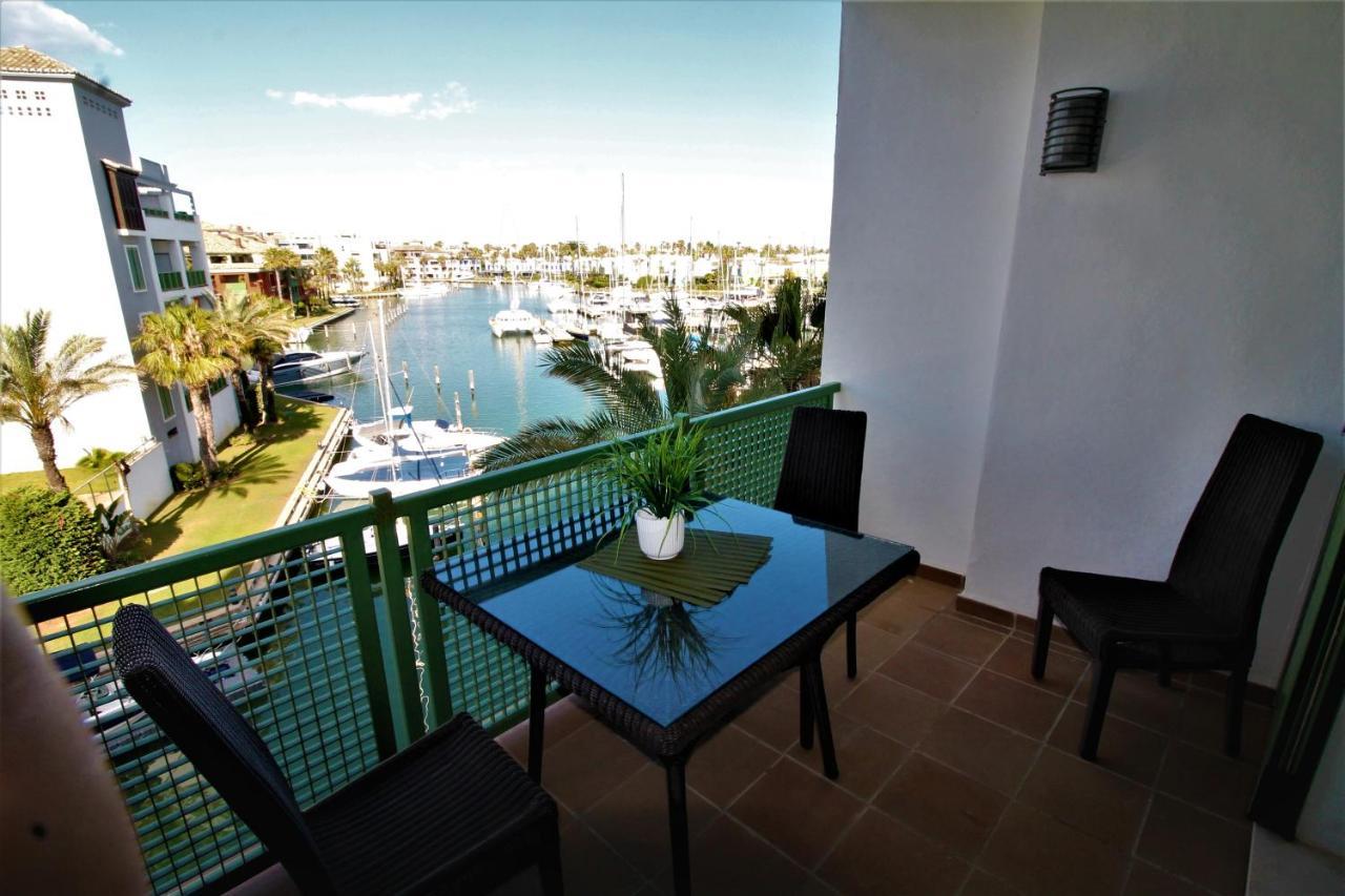 דירות New View Sotogrande Marina - Jungla Del Loro מראה חיצוני תמונה